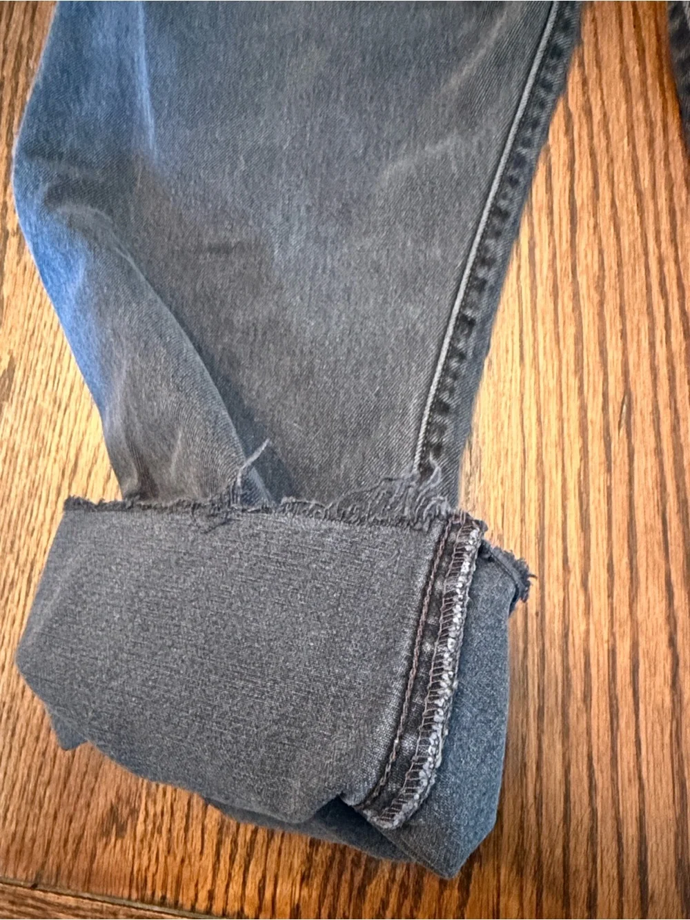 Levi’s black faded 501 Men’s W38 Jeans Cropped Raw Hem Straight Leg